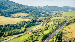 ZNÍŽENÁ CENA Slnečný pozemok na stavbu domu - 10