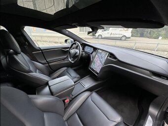 Tesla model S 75D - 10