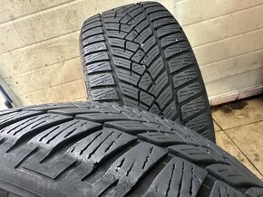 225/55R17 zimne - 10