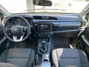 TOYOTA HILUX 2017 - NA PREDAJ / NA SPLÁTKY - 10