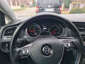 VW eGolf VII  100kW  elektro - 10