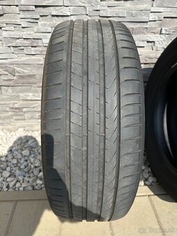 235/55 R18 100V letné PIRELLI - 10