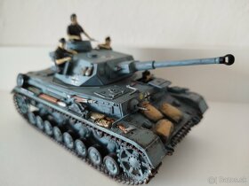 Model tanku Panzer IV Ausf. F2 - 10