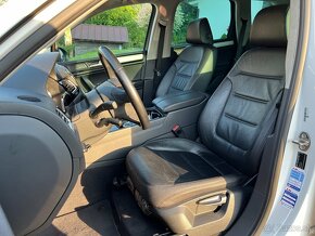 VW Touareg 3.0TDi 180kw bez AdBlue 4MOTION Vzduch Ťažné - 10