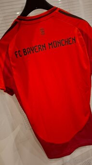 dres FC Bayern Mníchov - 10