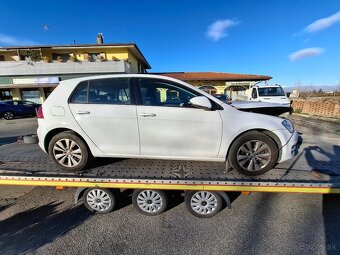 Volkswagen Golf VII 1.2TSI 77kw r.v.2015 - 10