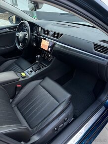 Škoda SUPERB Premium 2.0TDi DSG 140kW MATRIX/PANO/ACC/KAMERA - 10