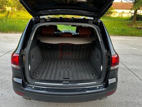 Volkswagen Touareg 3,0 TDi V6 A/T - 10