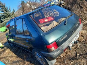 Peugeot 205 - 10