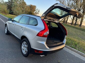 Volvo XC60 2013 2.0D Momentum - 10