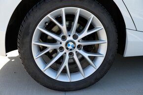 BMW rad 1 118d A/T vybava SPORT - 10