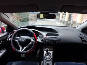 Honda Civic i-VTEC 1.8 benzín sport 103kW - 10