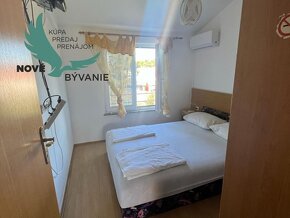 Na predaj  apartmán s výhľadom na more len 100m od pláže v C - 10