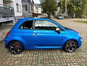 Predam krásny Fiat 500 Sport 2020 v nádhernej modrej farbe. - 10