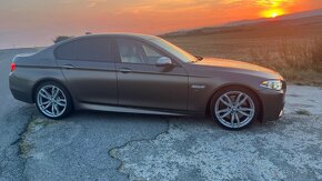 BMW M550D xDrive - 10