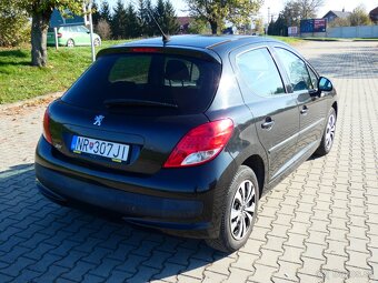 Peugeot 207 1,4  , 2010 , 128 000 km - 10