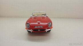 1:18 JAGUAR E CABRIO - 10