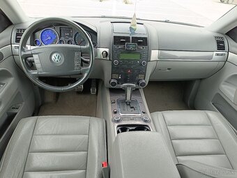 VW TOUAREG 4.2 BENZÍN V8 - LPG - 10