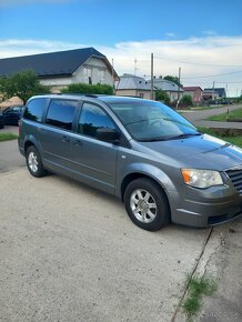 Chrysler grand voyager 7miestne - 10