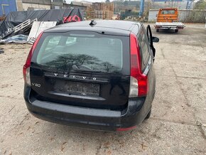 Volvo v 50 2010 , 2.0 TDI 100kw 019-26 - 10