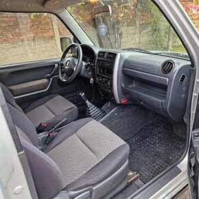 Suzuki Jimny 1.3i 4x4 Facelift - 10