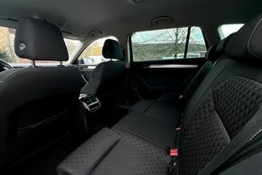 Škoda Superb Combi 2.0TDI DSG 190K STYLE VIRTUAL - 10