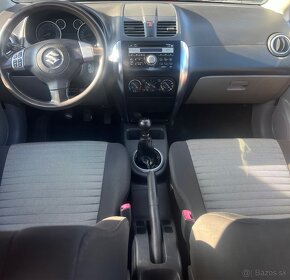 Suzuki SX4 1.6 - 10