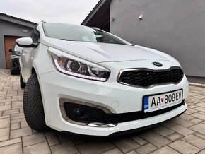 KIA CEED SW 1,4 MPI, SILVER,BENZÍN, KÚPENA NA SK, 96 519 KM - 10