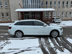 Škoda Superb III 2.0TDI 110kw combi manual - 10