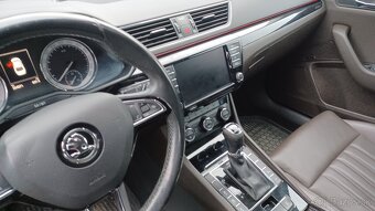 Skoda superb 2.0 tdi 140kw 4×4 - 10