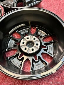 6x114,3 R18 originál hliníkové disky Nissan Navara - TOP - 10