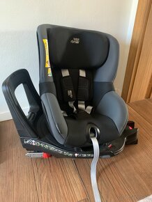 Otočná sedačka britax römer dualfix M size - 10