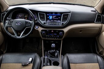 Hyundai Tucson 2.0 CRDi Premium 4x4 - 10