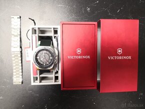 Victorinox journey 242009 - 10