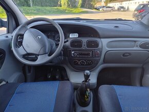 renault scenic - 10