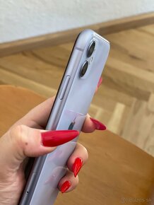 iPhone 11 64GB - 10