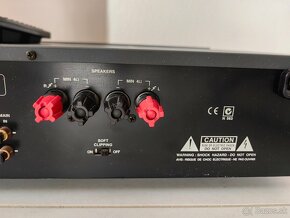 NAD C320 - 10