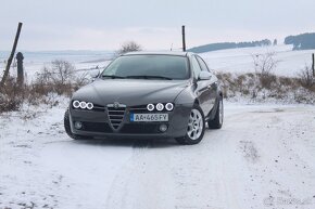 Alfa Romeo 159 1.9 JTDM - 10