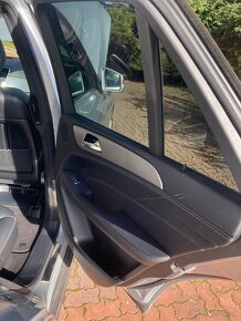 Mercedes ML 350 BLUETEC 4MATIC strieborna met. - 10