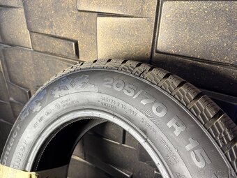 205/70 R15 Continental Cross contact WINTER - 10