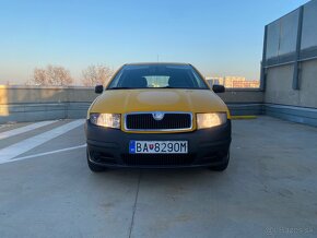 Skoda Fabia - 10