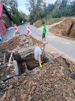 Minibager,traktorbager výkopové práce Prešov a okolie - 10