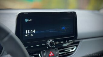 Hyundai i30 CW 1.5 T-GDi mHEV Style DCT – Automat | Benzín - 10