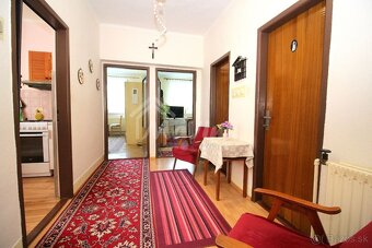 PREDAJ dom s garážou a pozem. 1096m² M.Chlievany - 10