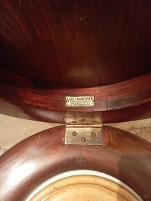 Historická toaleta. WC - 10