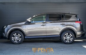 ⭐ TOYOTA RAV4 ⭐ 4x4 benzín - 10