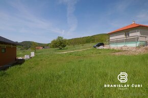 4 izb. bungalov, 2x kúpeľňa, 106 m2, 697 m2 pozemok, Podhora - 10