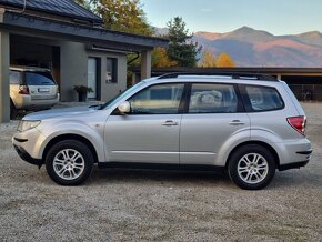 SUBARU FORESTER 2,0i + LPG 4x4 - 10