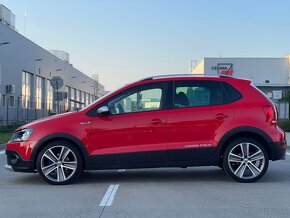 VW POLO CROSS R-line 1.6TDI 66kw - 10