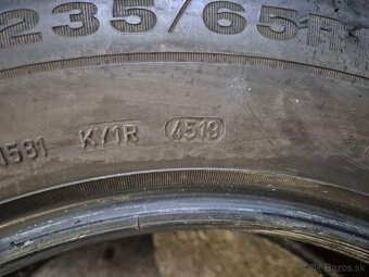 235/65 R17 zimné 4 ks DUNLOP dezém 7 mm DOT2019 - 10